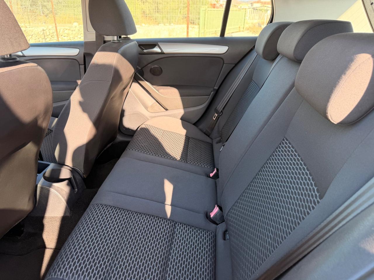 Volkswagen Golf 1.6 TDI DPF 5p. 2012