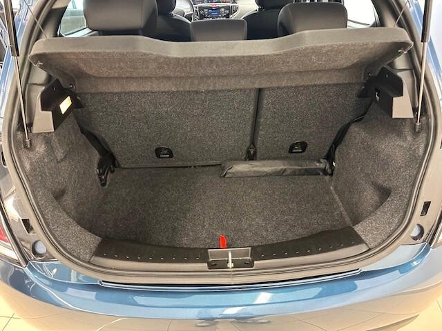 Lancia Ypsilon 1.0 FireFly 5 porte S&S Hybrid Ecochic Silver