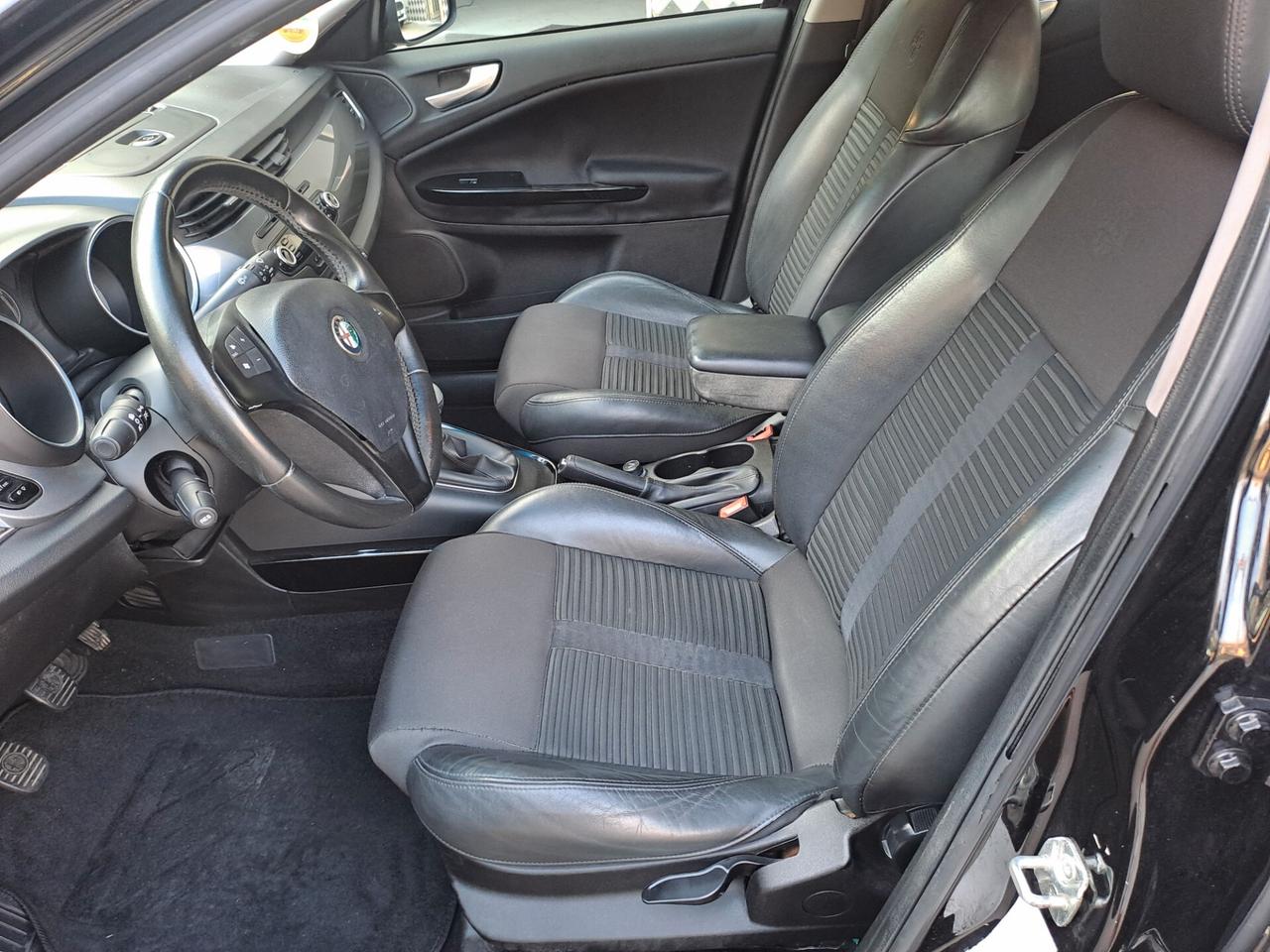Alfa Romeo Giulietta 1.6 JTDm-2 105 CV Distinctive