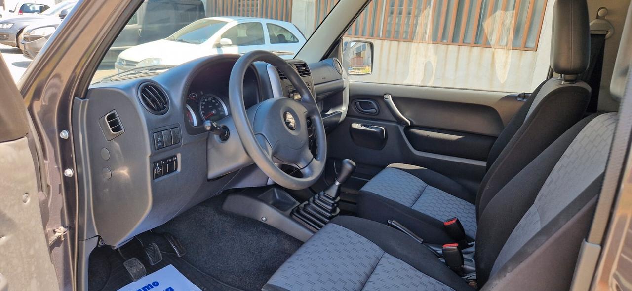 Suzuki Jimny 1.3i 16V cat 4WD JLX tagliandata