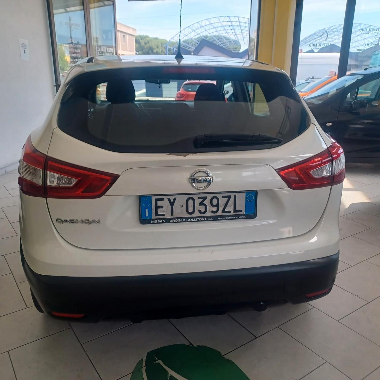 PERFETTA NISSAN QASHQAI 1.2 GARANZIA INCLUSA
