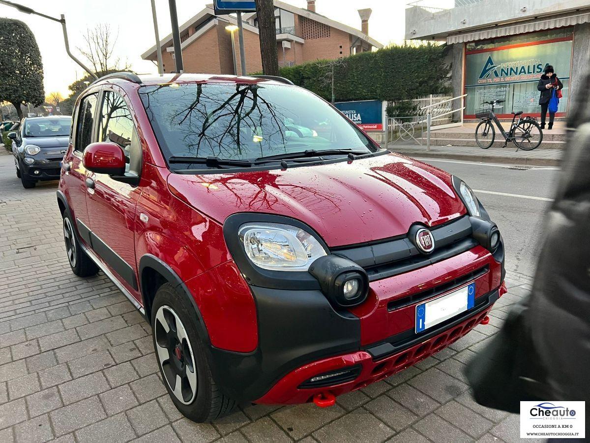 FIAT - Panda - 1.0 FireFly S&S Hybrid City Cross