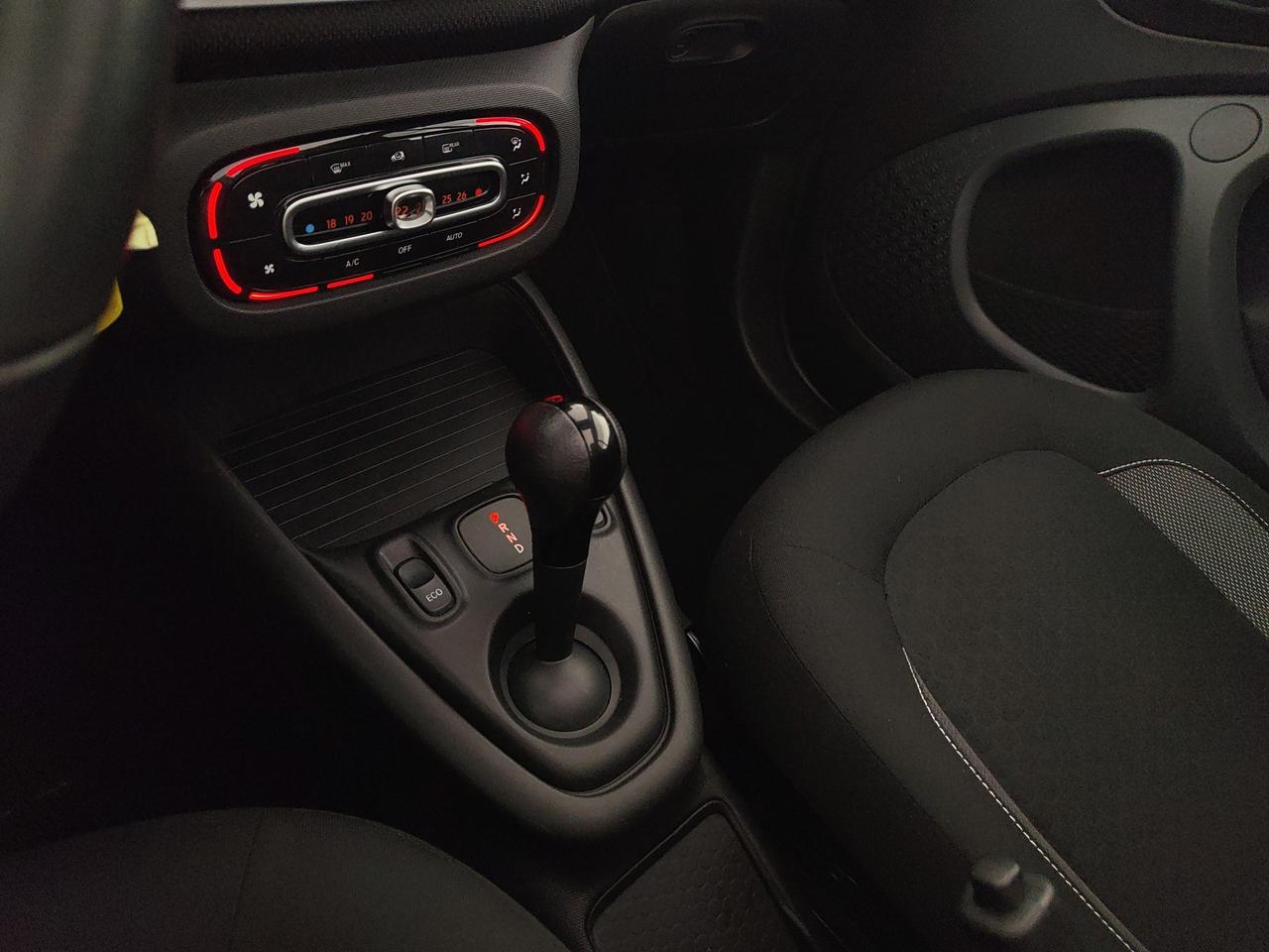 SMART Fortwo Cabrio eq Passion 4,6kW