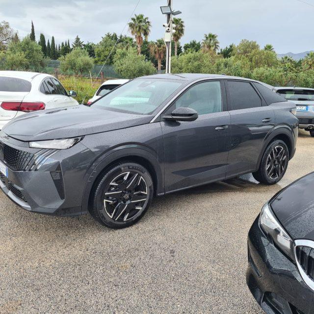 PEUGEOT 3008 Hybrid 136 e-DCS6 Allure