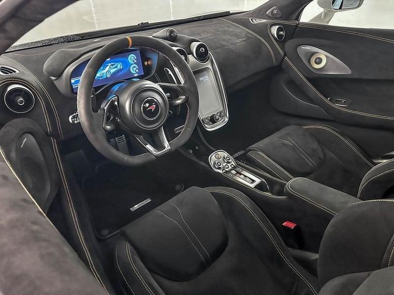 McLaren 570S Coupé 570S- Mclaren Milano