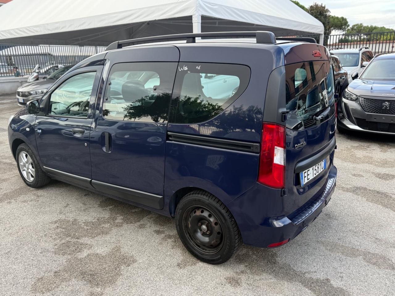 Dacia Dokker 1.6 8V 100CV Start&Stop GPL Lauréate