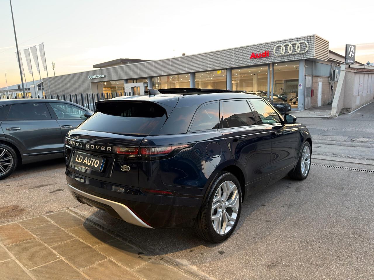 Land Rover Range Velar 2.0D I4 204 CV SE TETTO APRIBILE