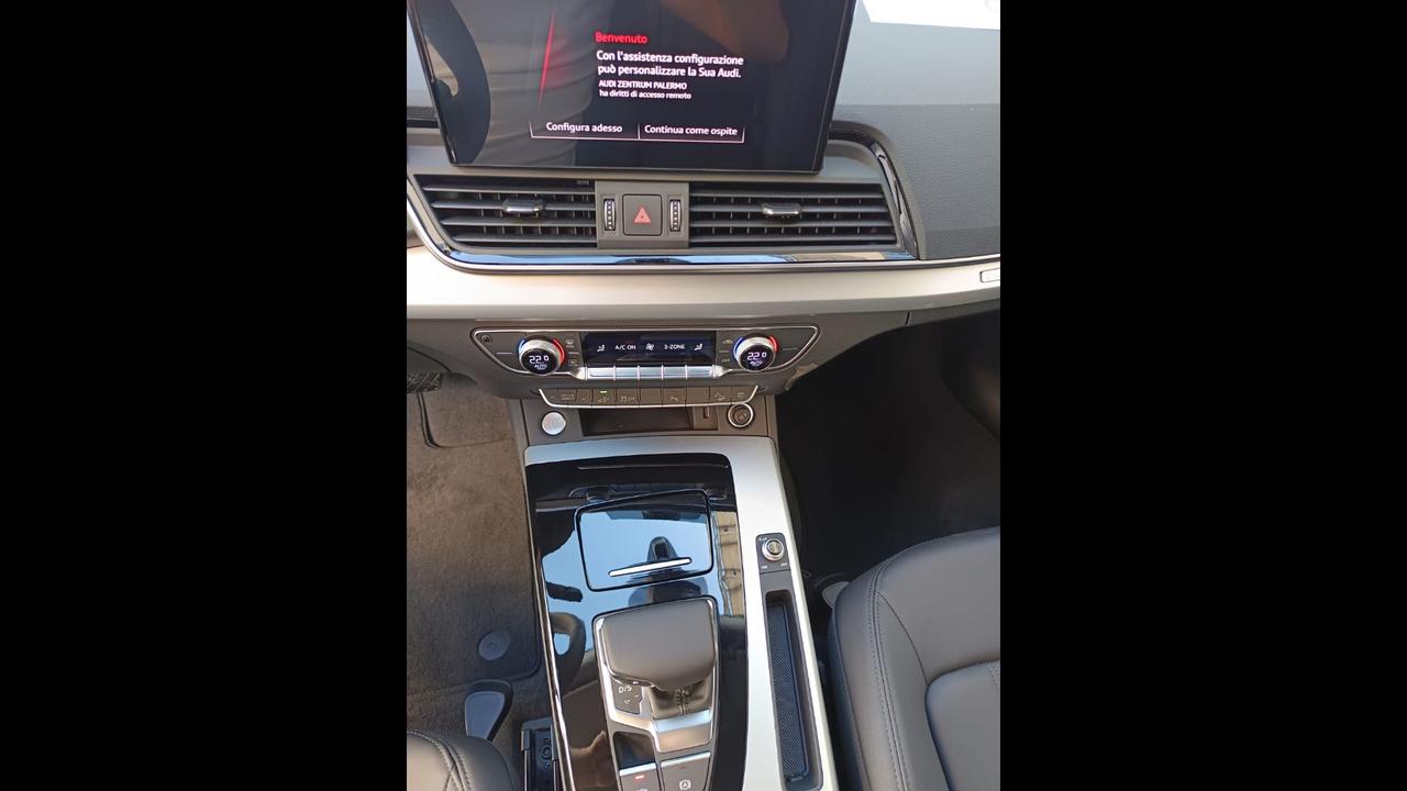 Audi Audi Q5 Sportback Business Advanced 50 TFSI e quattro 220(299) kW(CV) S tronic