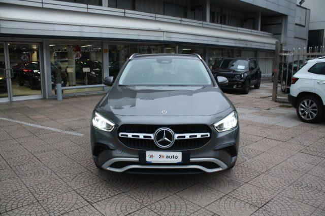 MERCEDES-BENZ GLA 200 d Automatic Business