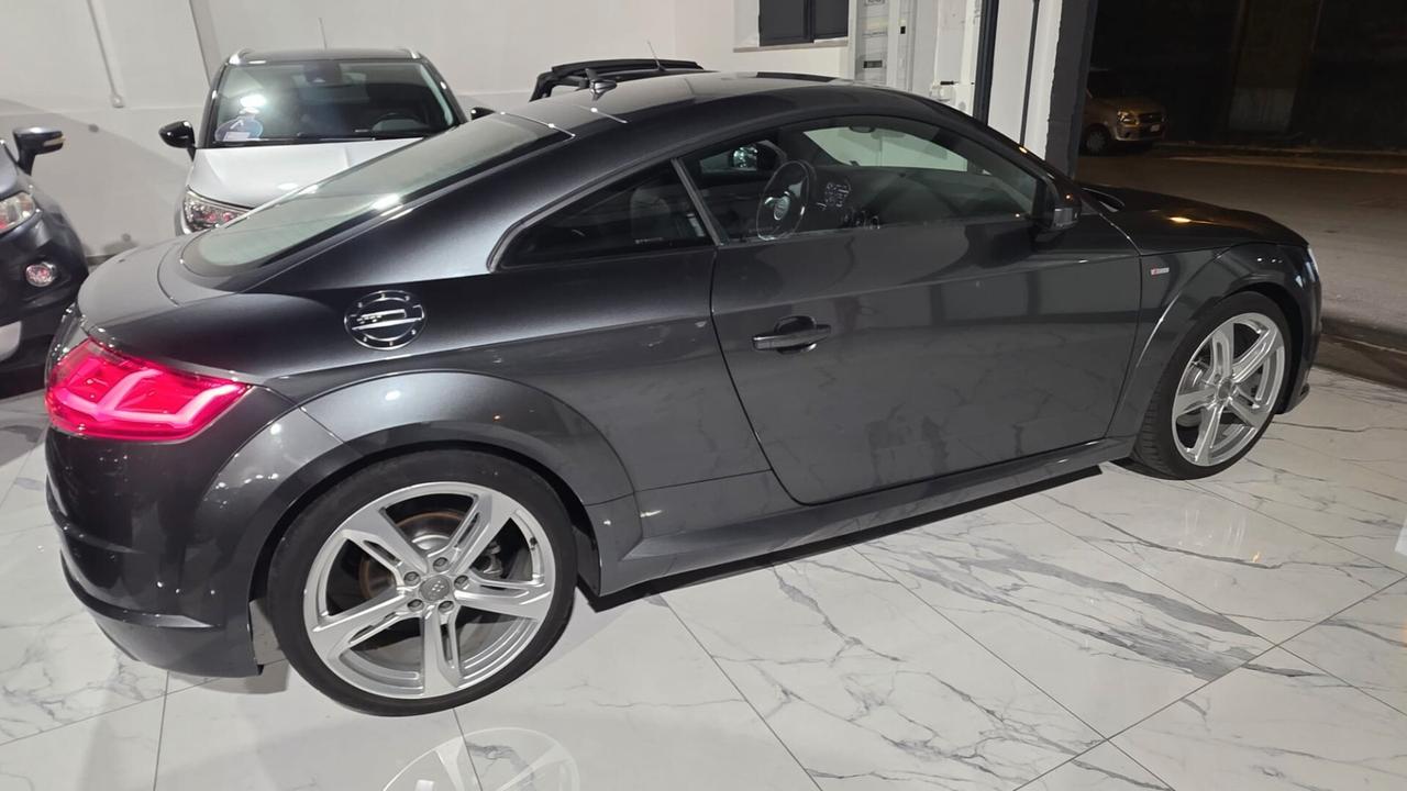 Audi TT Coupé 2.0 TDI ultra S line