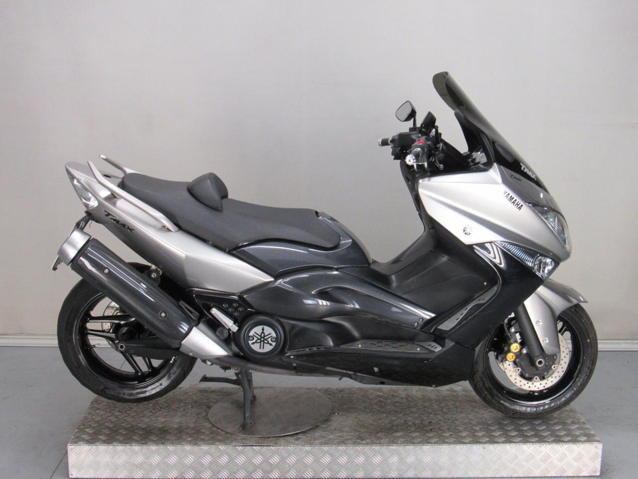 Yamaha T Max