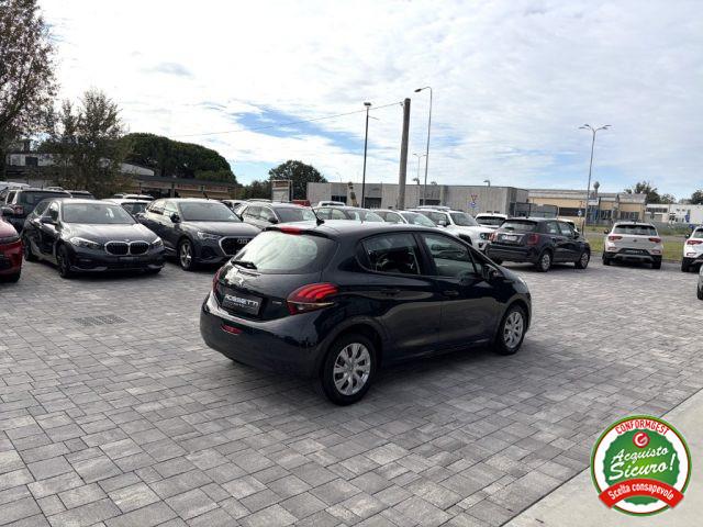 PEUGEOT 208 5p. GPL Access ANCHE NEOPATENTATI