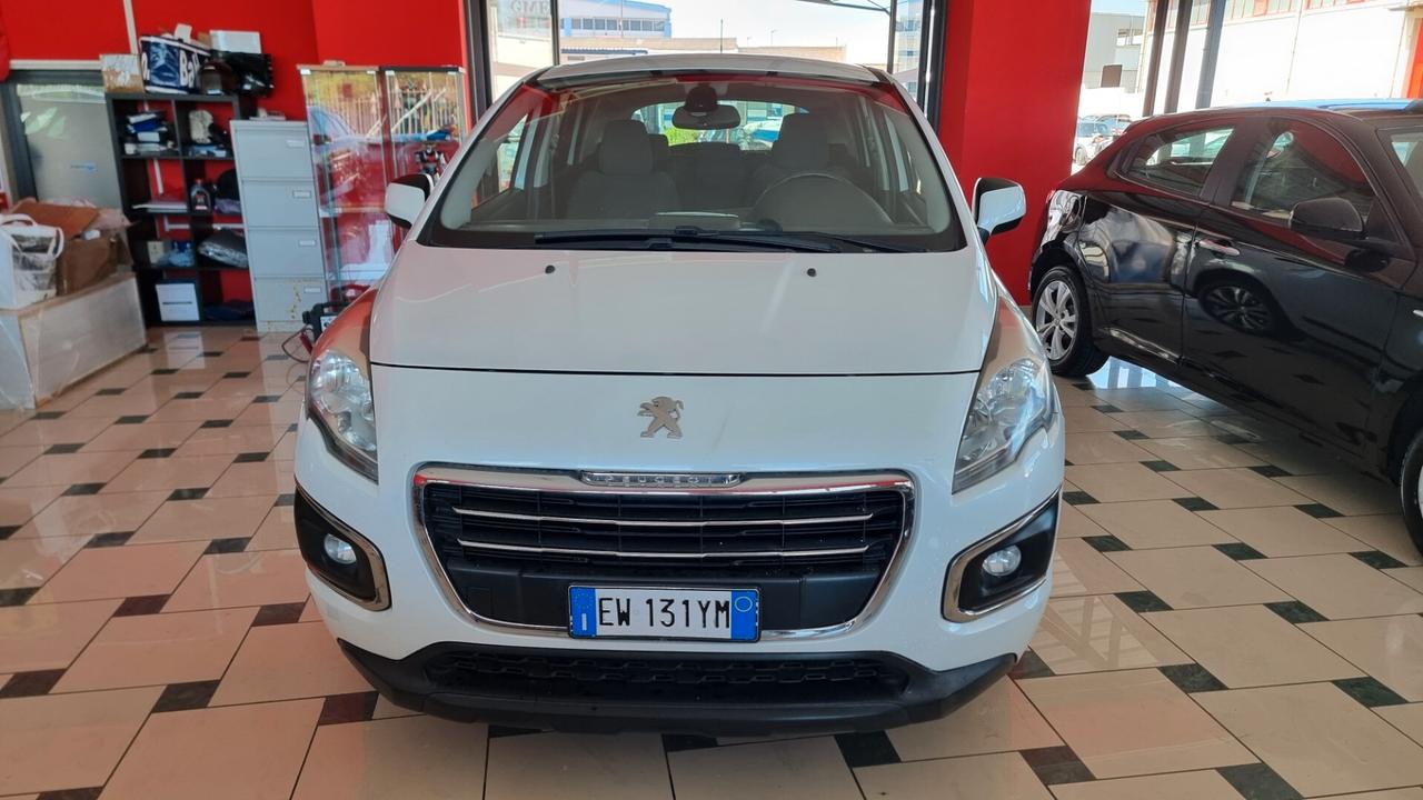 Peugeot 3008 1.6 HDi 115CV Business