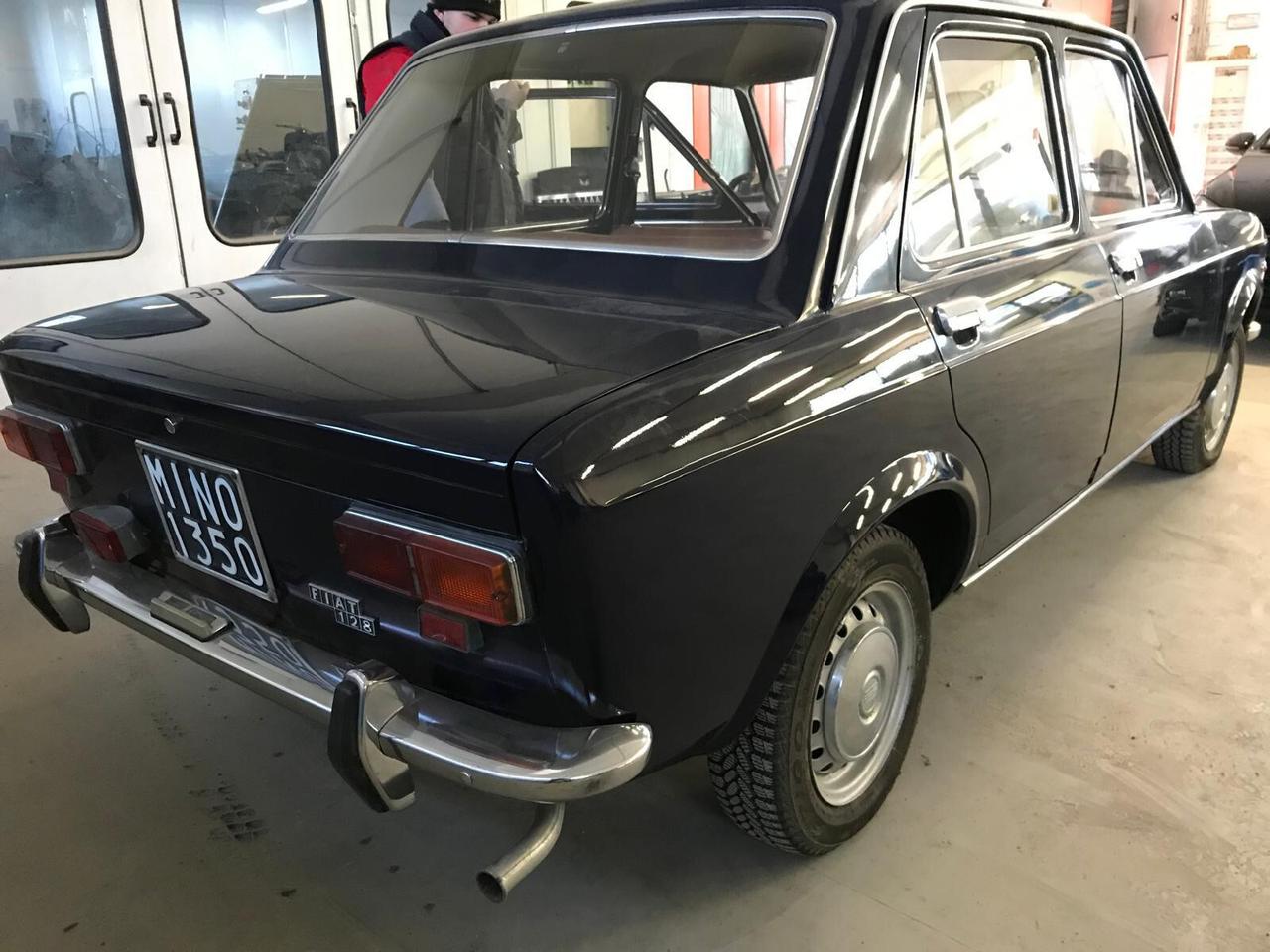 Fiat 128 LUSSO