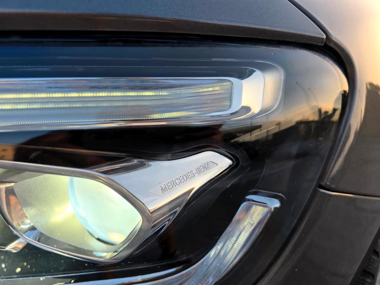 Mercedes-benz GLB 200 d Automatic 4Matic Premium