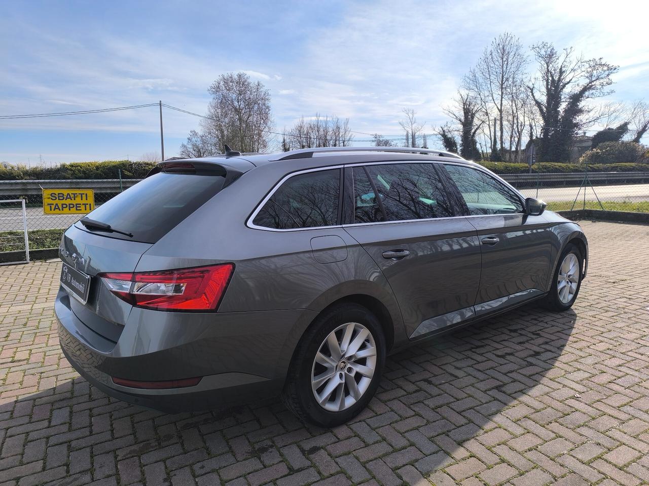 Skoda Superb 2.0 TDI EVO 150 CV SCR DSG Wagon Executive