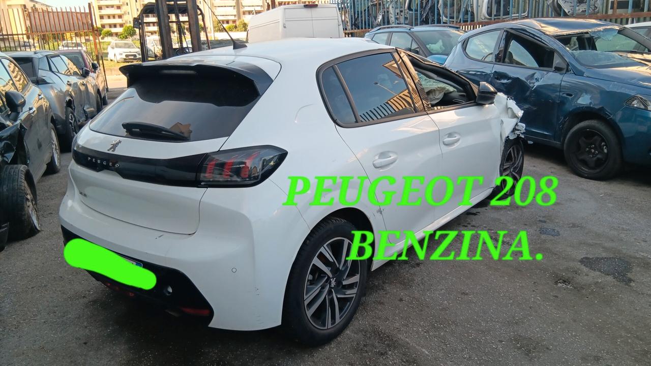 Peugeot 208 Allure incidentata sinistrata mondialcars 023
