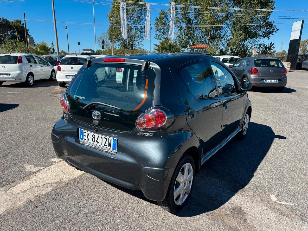 Toyota Aygo 1.0 VVT-I 5P NAVI BLUETOOTH 2011