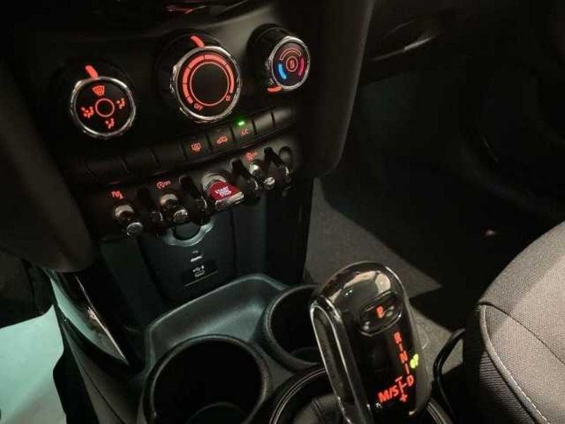 MINI Mini 5 porte Mini IV F55 2021 5p 5p 1.5 Cooper Camden auto