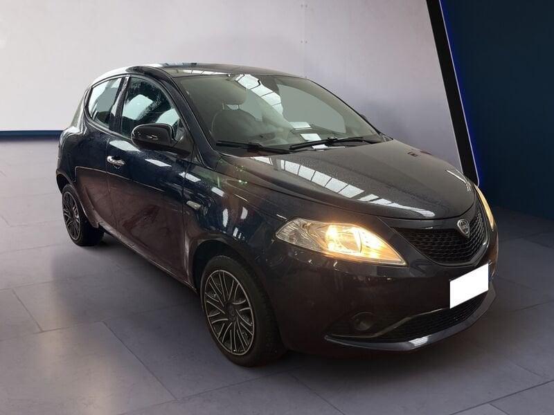 Lancia Ypsilon III 2015 1.2 Gold s&s 69cv my19