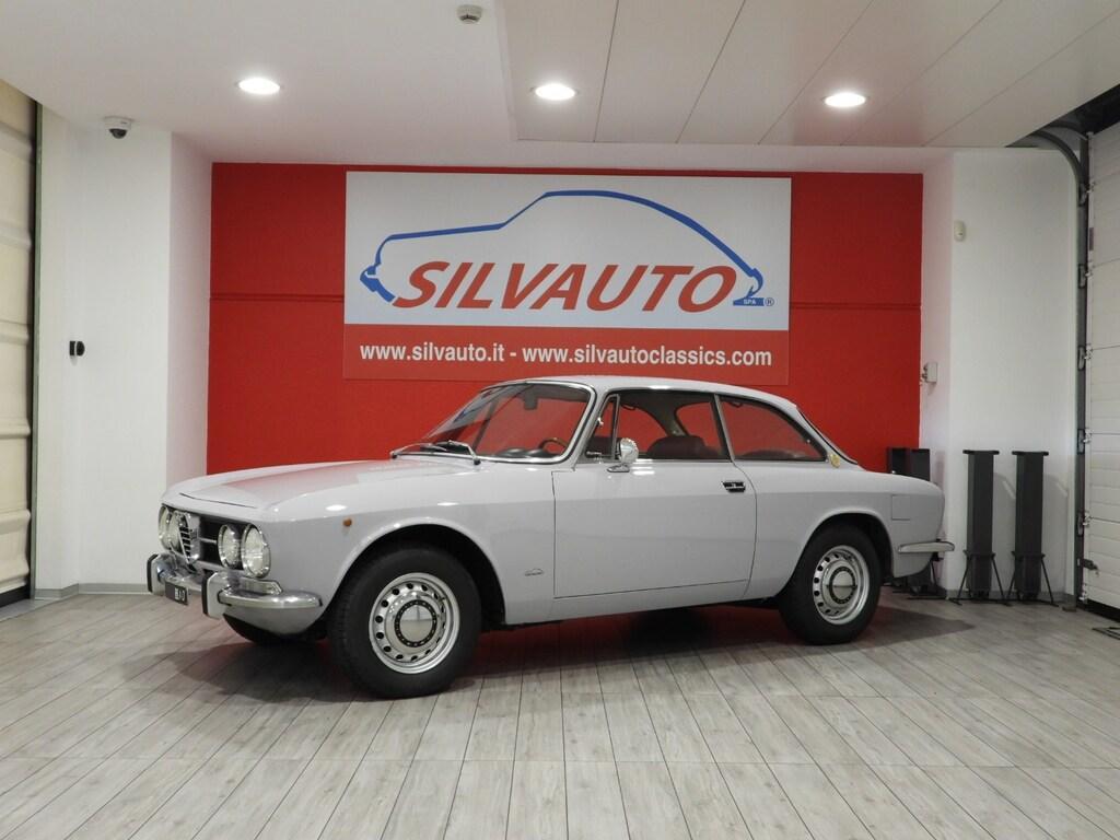 Alfa Romeo Spider GT 1750 VELOCE TIPO 105.44
