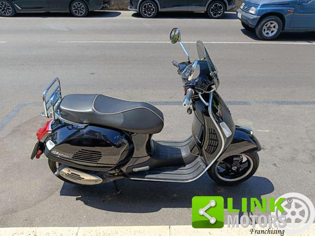 PIAGGIO Vespa GTS 300 Super ABS