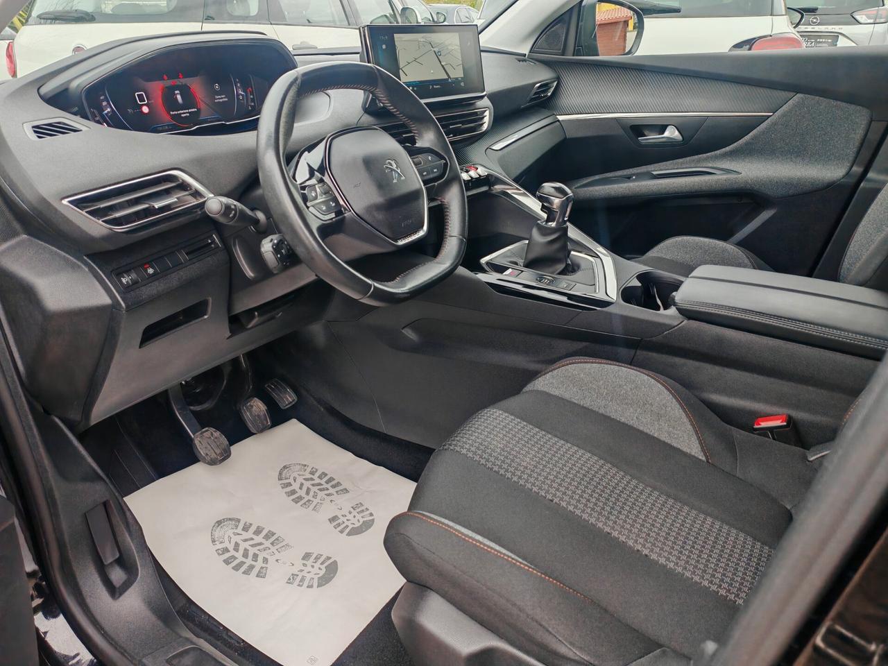 Peugeot 3008 1.5BlueHDi Allure navig cam 2022