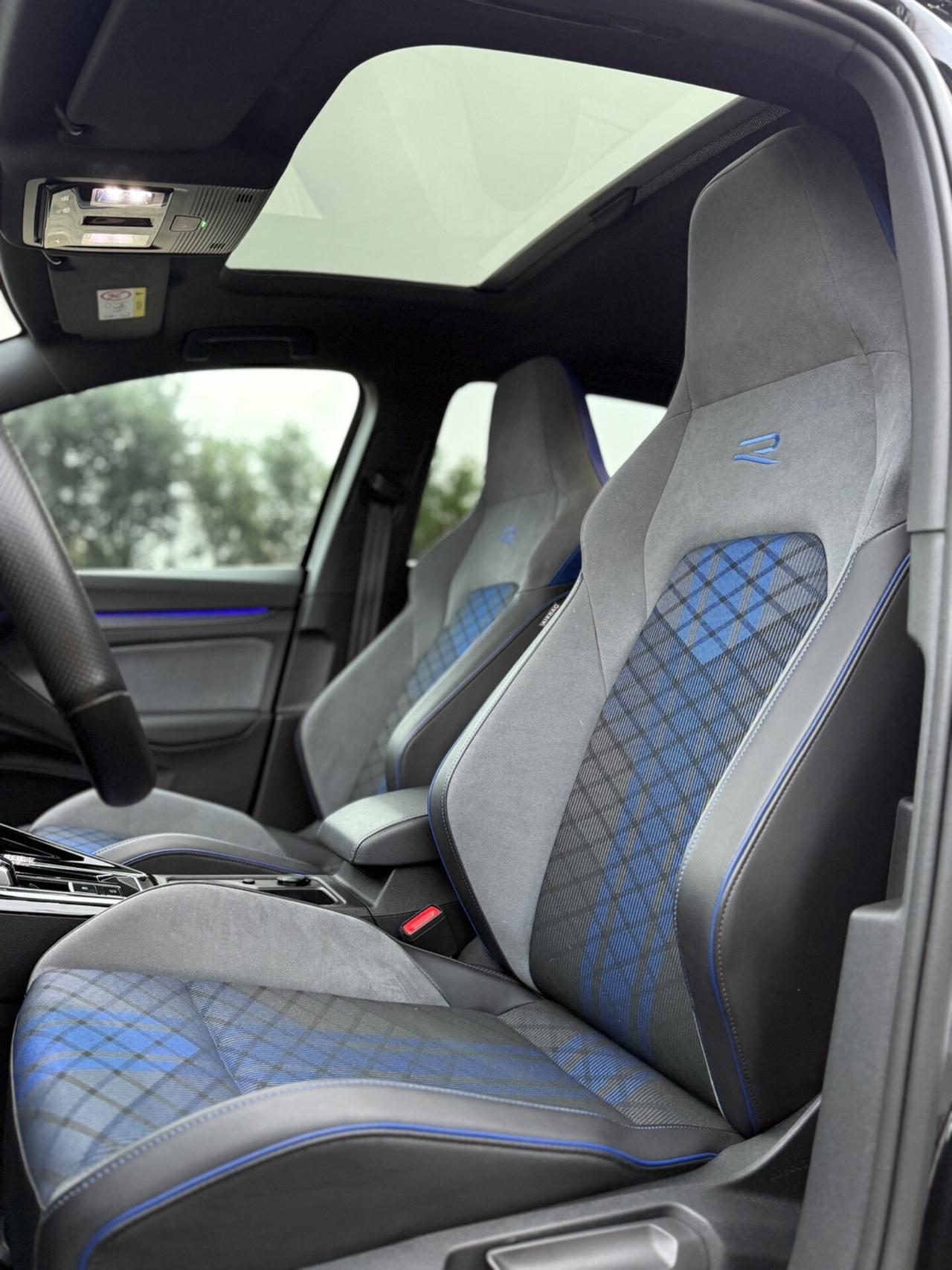 Volkswagen Golf 2.0 TSI R DSG 4Motion