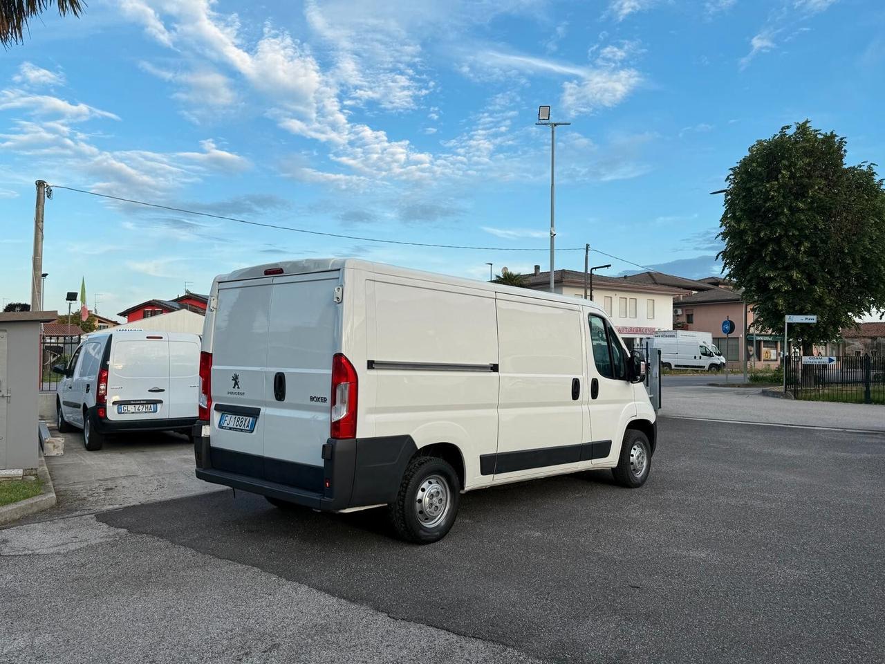 Peugeot Boxer 2.0 Blue-HDi 330 L2H1 Pro BlueHDi 110(PASSO MEDIO DUCATO/JUMPER/BOXER