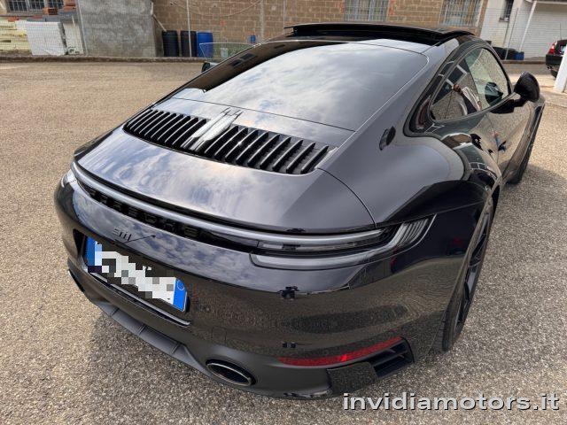 PORSCHE 992 Carrera Sport Design+Chrono