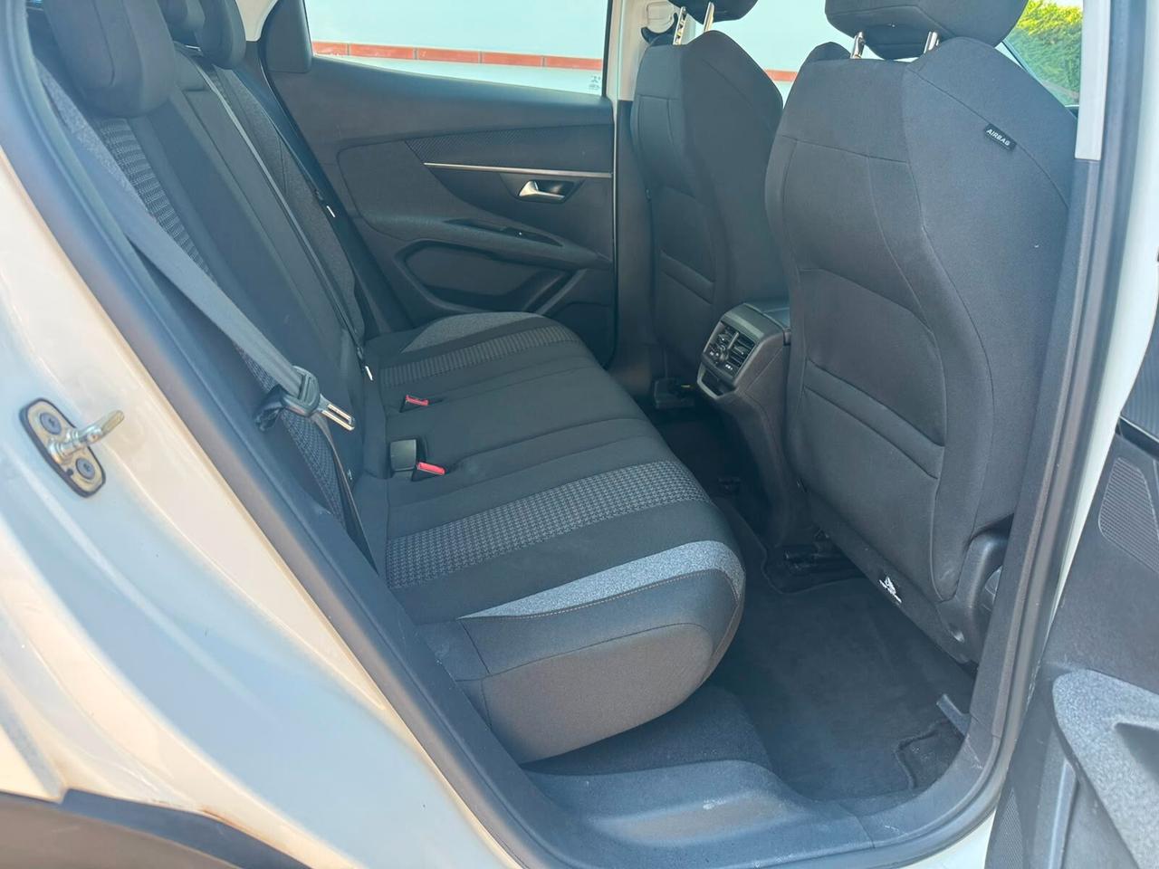 Peugeot 3008 AUTOCARRO N1