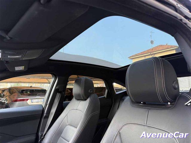 JAGUAR E-Pace 2.0d i4 R-Dynamic awd TETTO TELECAMERA IVA ESPOSTA