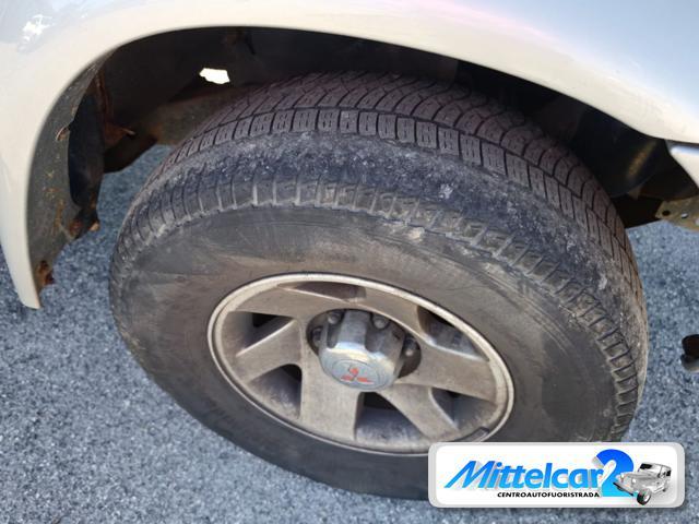 MITSUBISHI L200 2.5 TDI 4WD Club Cab Pick-up GL