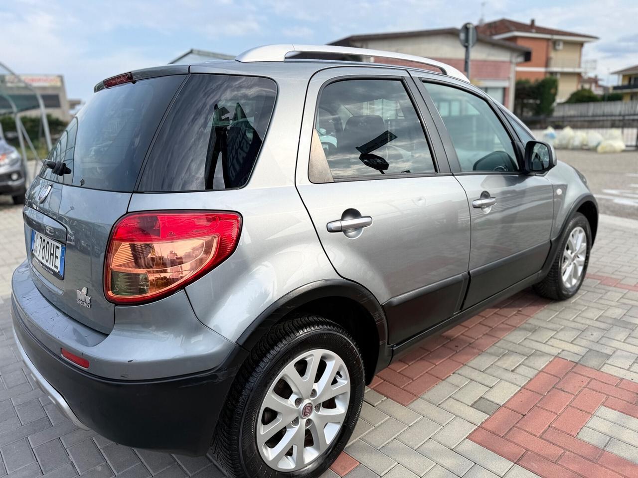 Fiat Sedici 2.0 MJT 16V DPF 4x4 Emotion