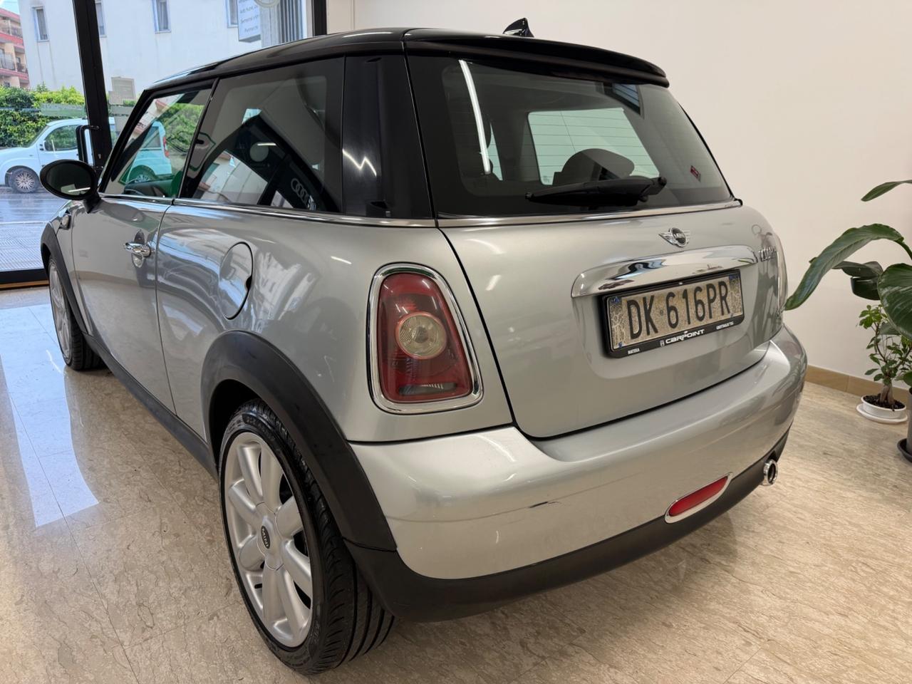 Mini 1.6 16V Cooper D
