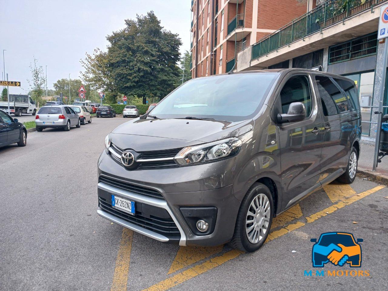 TOYOTA Proace Verso 1.5d 120 cv S&S L1 Lounge 9 POSTI *IVA ESPOSTA*