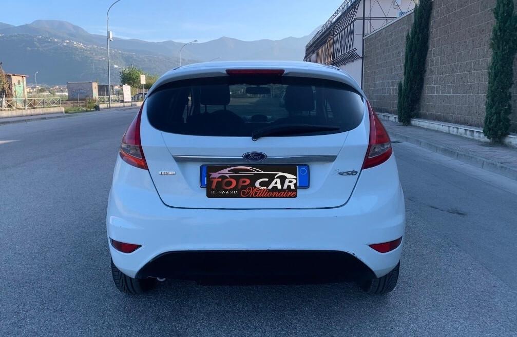 Ford Fiesta 1.4 TDCi 68CV 5 porte Titanium 12 MESI DI GARANZIA