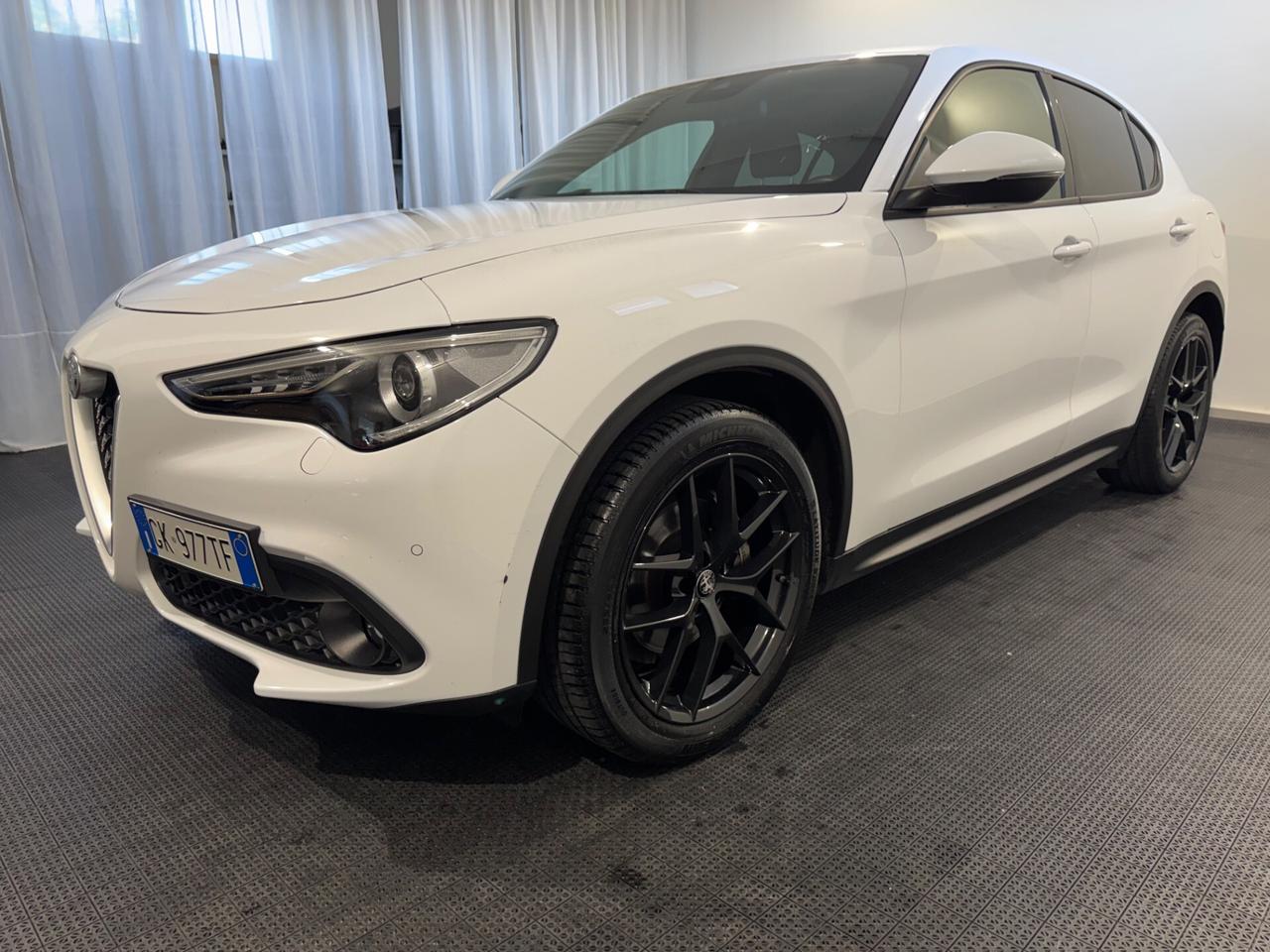 Alfa Romeo Stelvio 2.2 Turbodiesel 190 CV AT8 Q4 Sprint