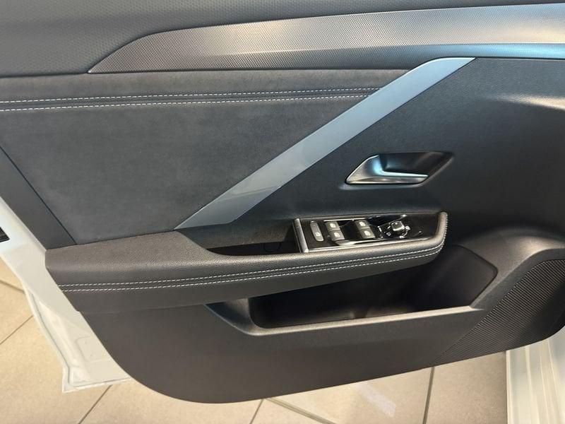 Opel Astra Astra 1.6 Plug-in Hybrid 225 CV AT8 GSe