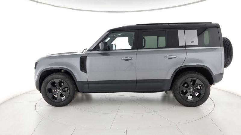 Land Rover Defender 3.0D I6 250 110 SE AWD auto.