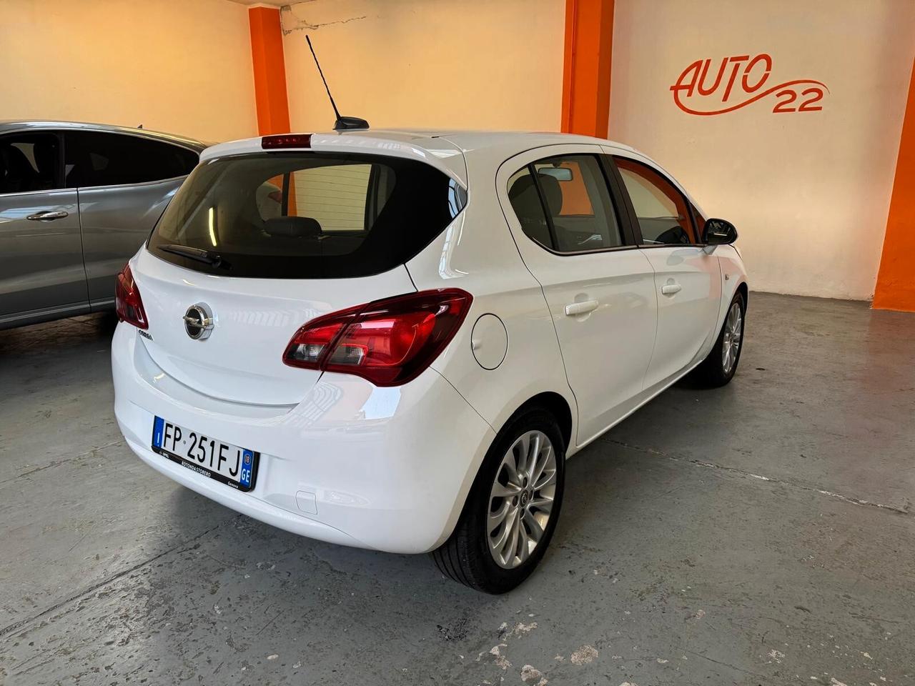 Opel Corsa 1.2 innovation 5p benzina neopat