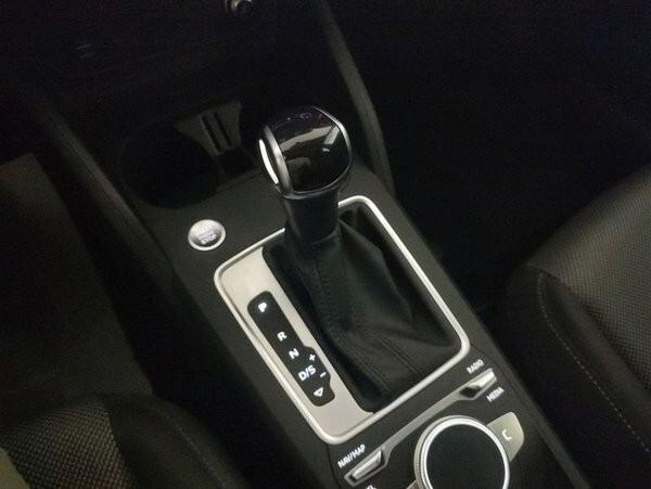 Audi Q2 30 TDI Admired S tronic