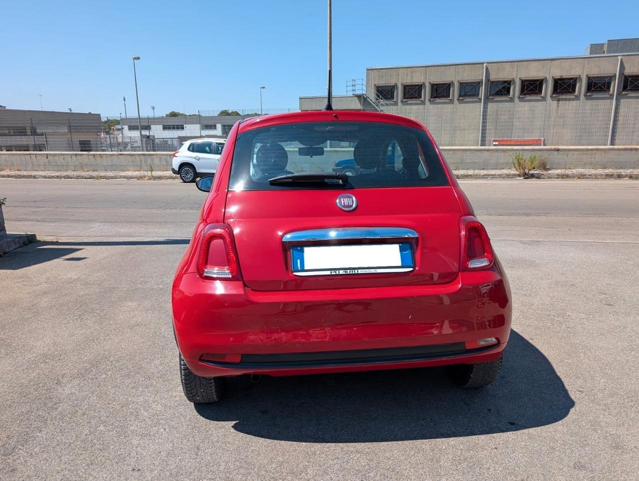 Fiat 500 1.0 Hybrid Red