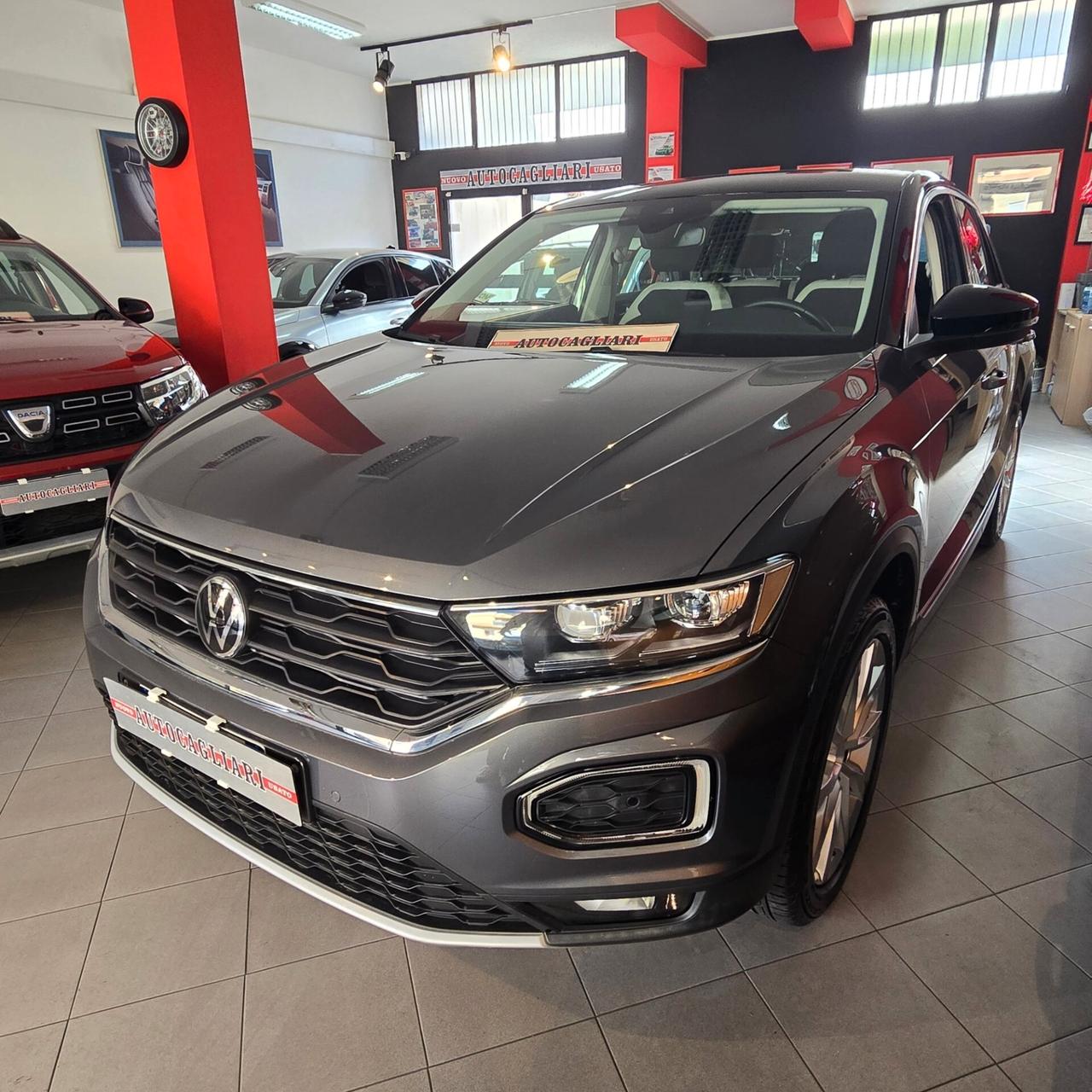 20.000 km - CAMBIO AUTOMATICO - Volkswagen T-Roc 1.5 TSI ACT DSG Advanced Technology
