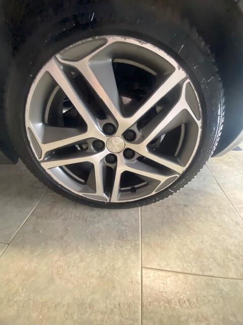 Peugeot 308 BlueHDi 120 S&S EAT6 Allure