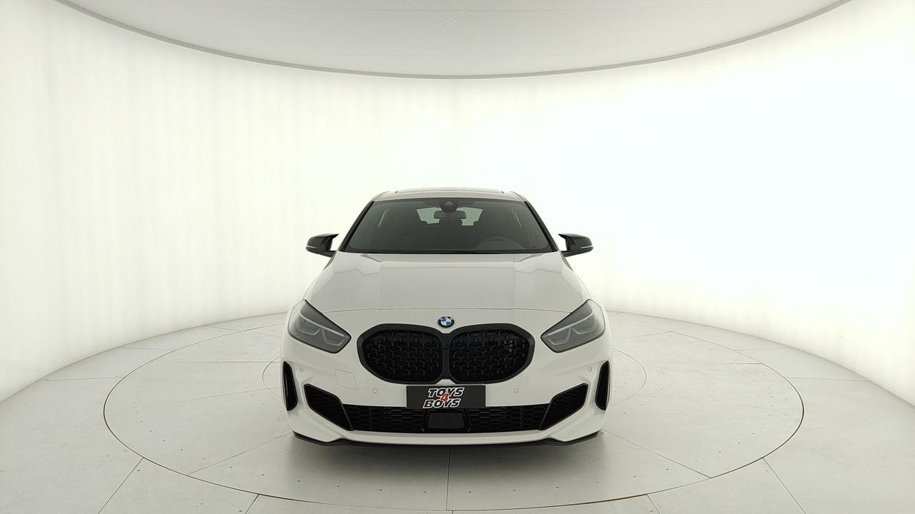 BMW Serie 1 F40 - M 135i xdrive auto