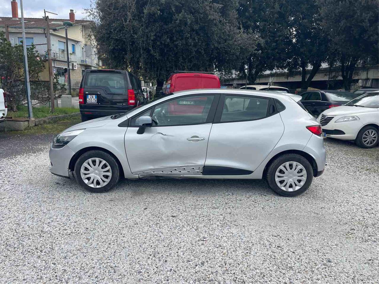 RENAULT CLIO - 1.5 DCI - BERLINA