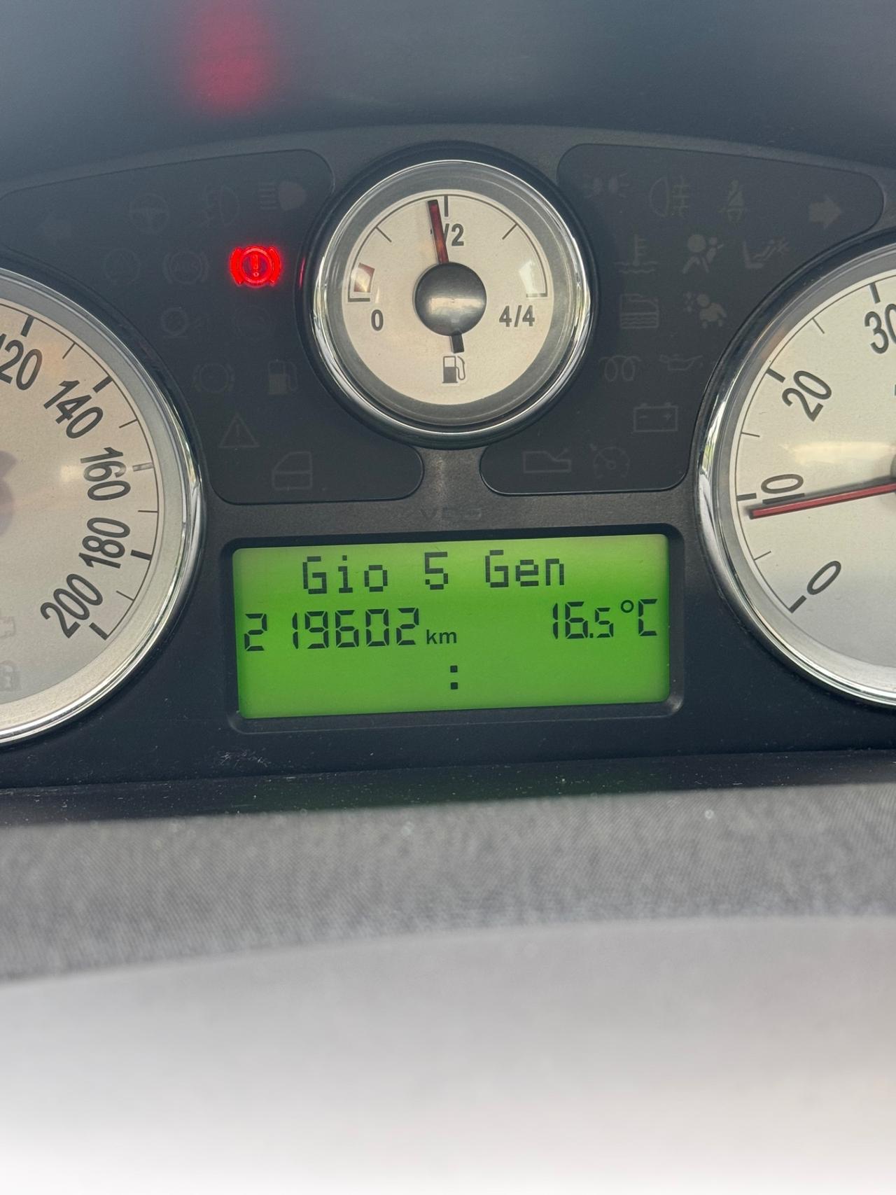 Lancia Ypsilon 1.3 MJT 75 CV Platino