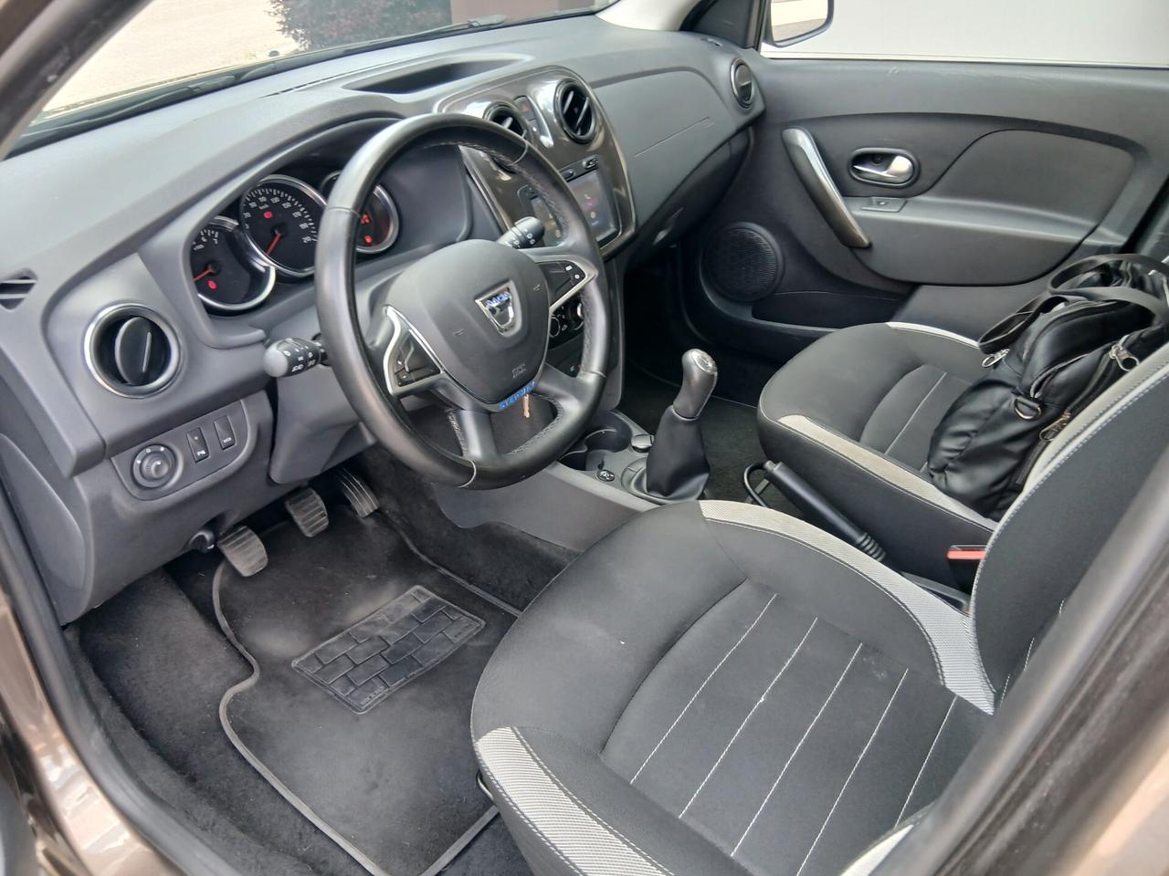 Dacia Sandero Stepway 0.9 TCe 12V TurboGPL 90CV tua a € 164 mese