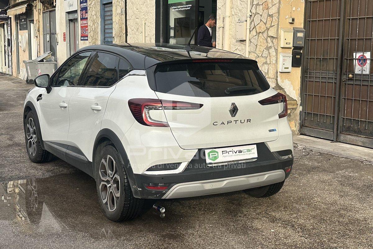 RENAULT Captur Full Hybrid E-Tech 145 CV Intens